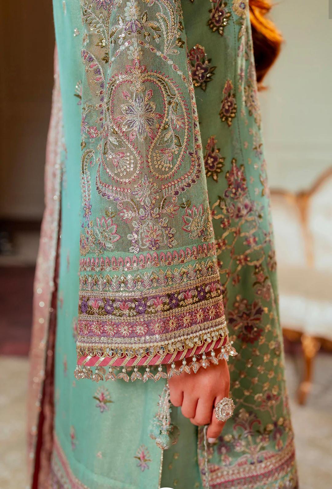 EMBROIDERED NET CH13-08