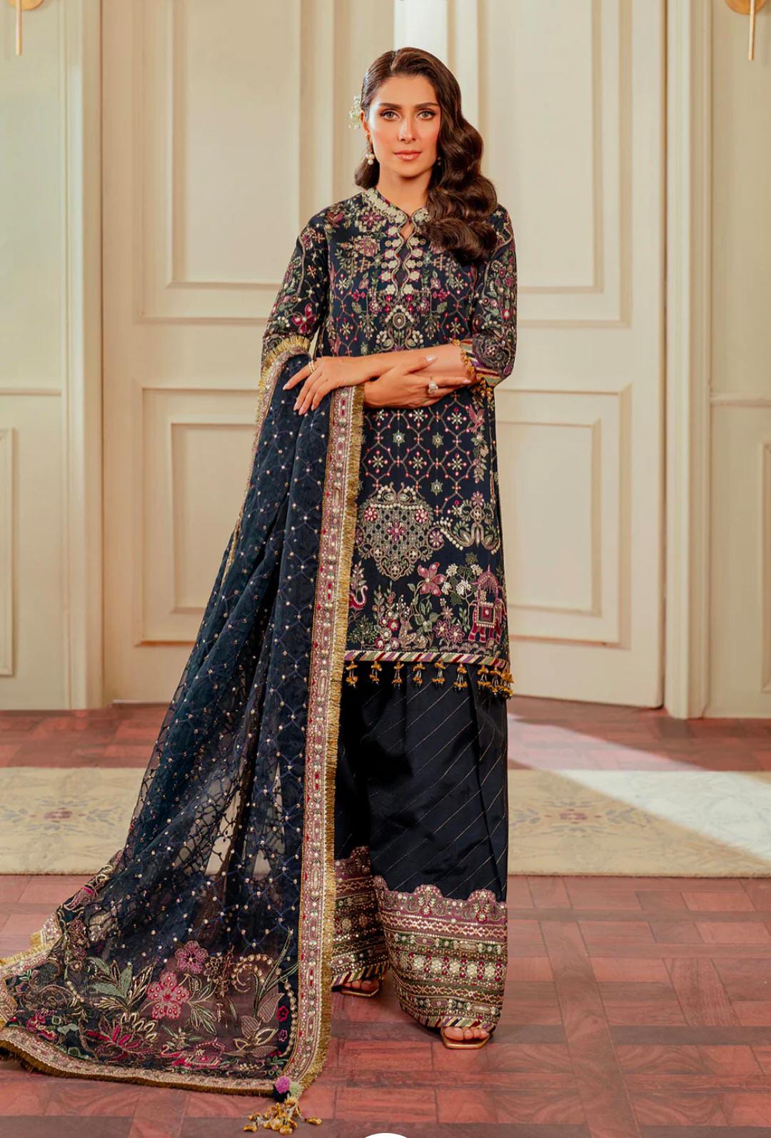 EMBROIDERED SILK CH13-07