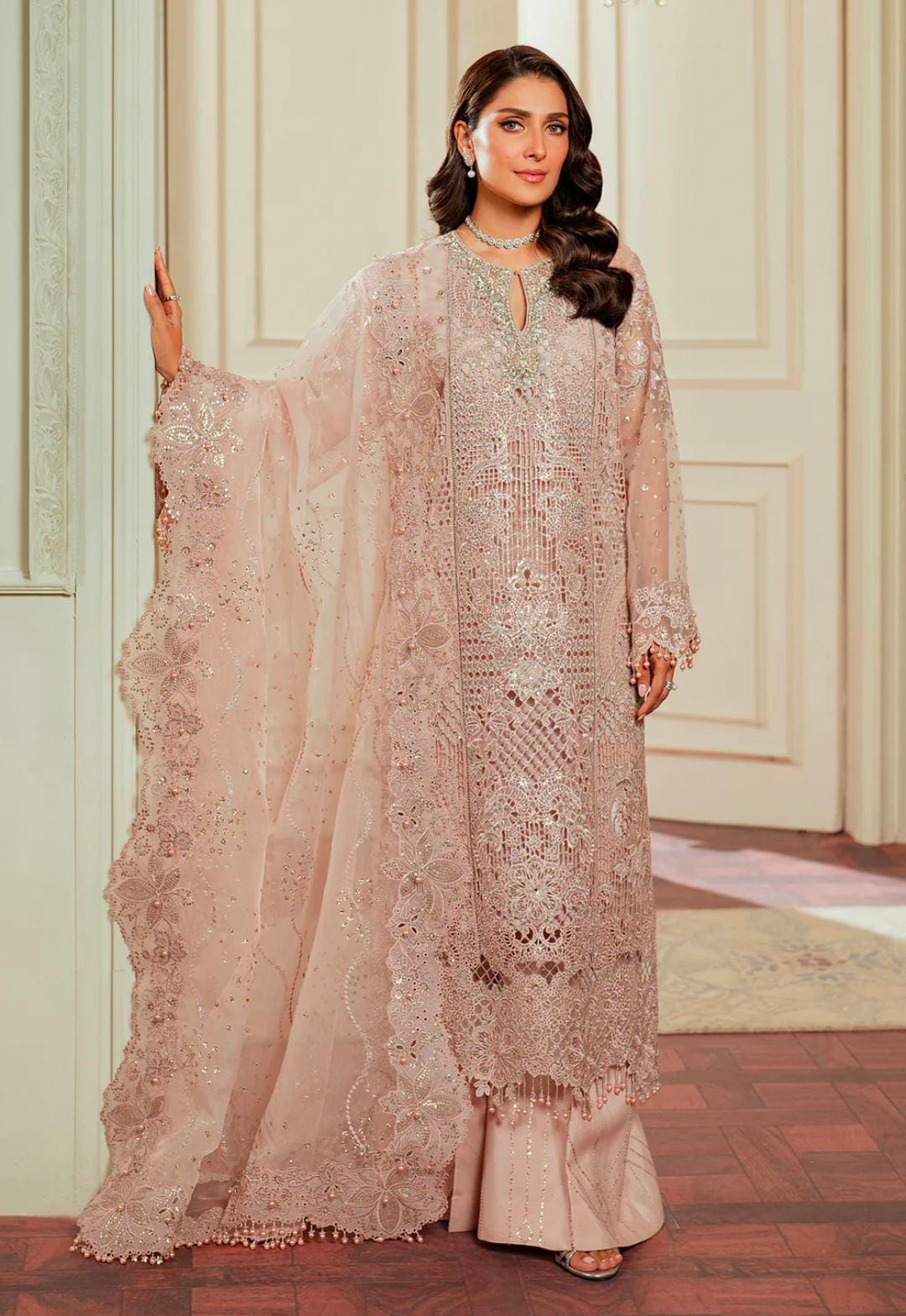 EMBROIDERED ORGANZA CH13-04