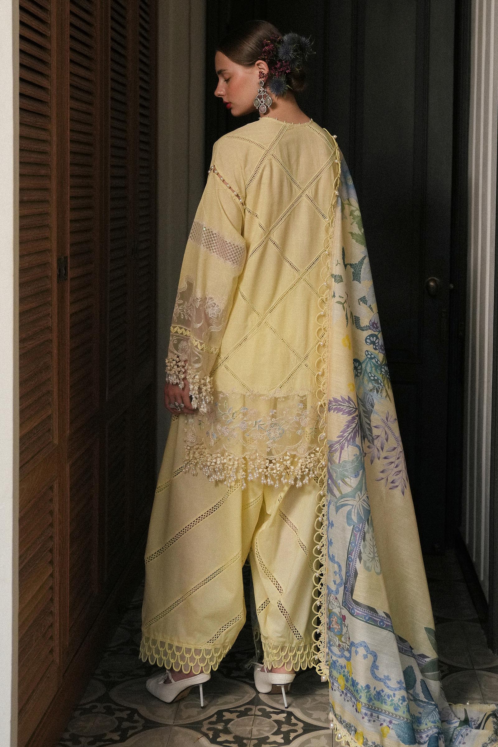 Sana Safinaz - Luxury Lawn Collection 2025 - 010A