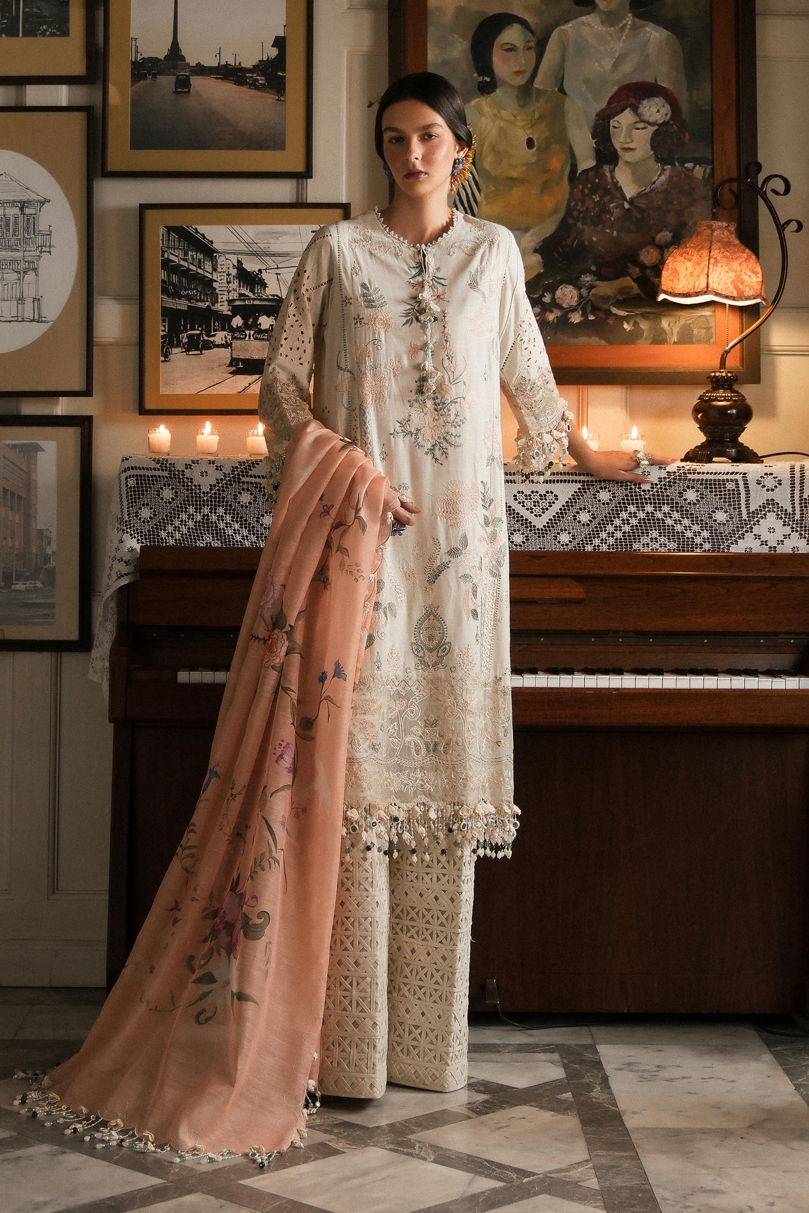 Sana Safinaz - Luxury Lawn Collection 2025 - 003A