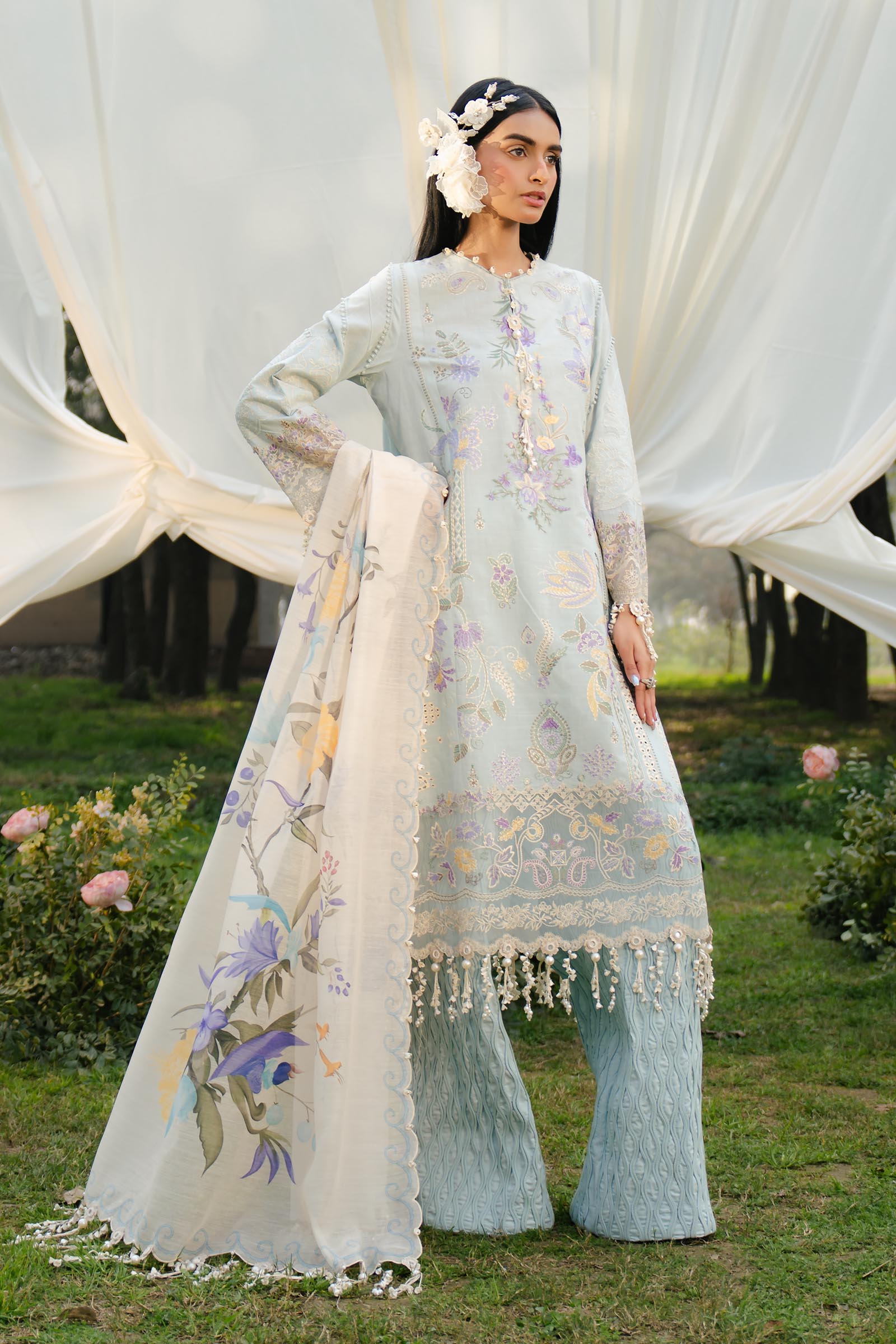 Sana Safinaz - Luxury Lawn Collection 2025 - 003B